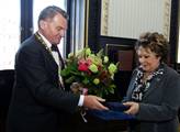 Jsme národ udavačů, v tom se nedá žít, stěžuje si herečka Bohdalová